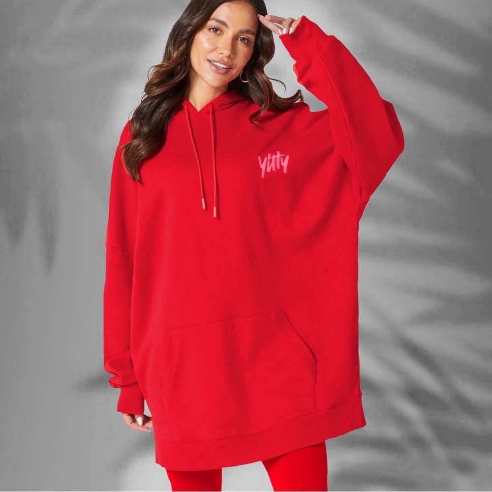 YITTY🤙🏼 oversized Lizzo hoodie M